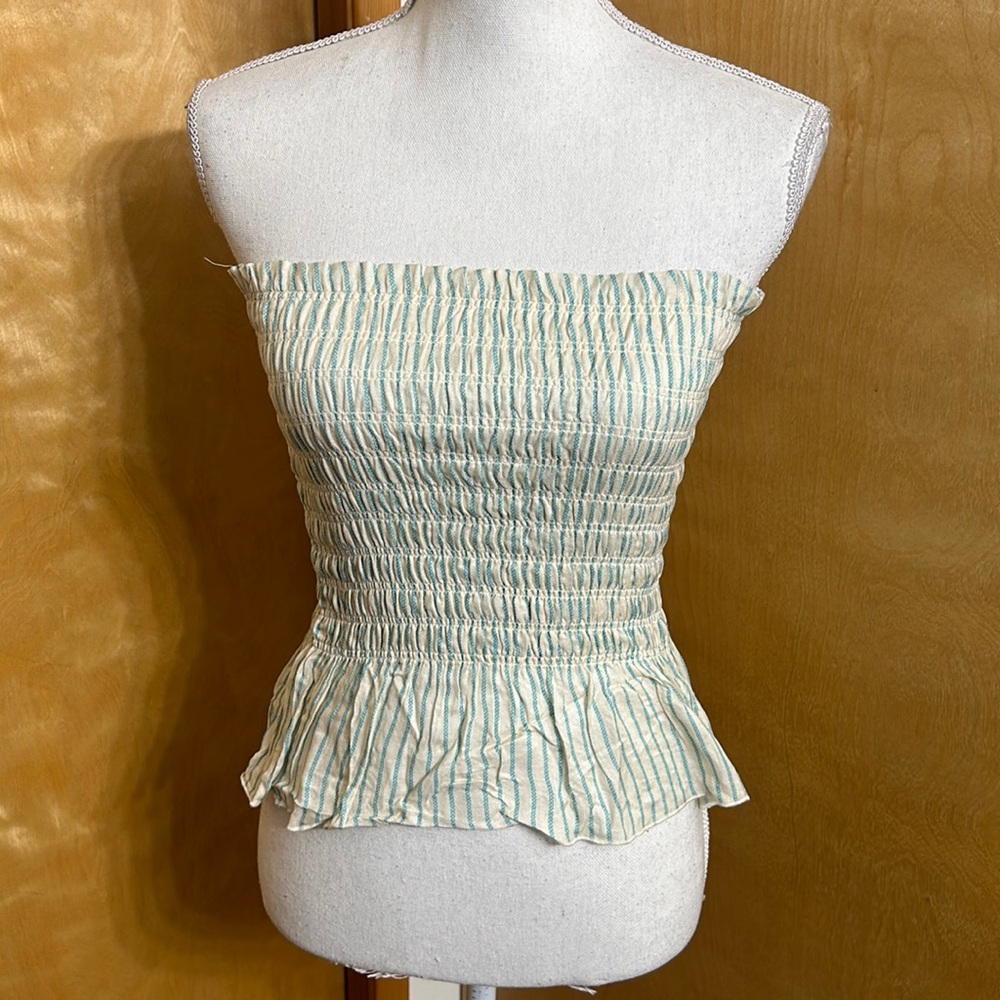 ✨✨NWOT Chaser Shirred Tube Top Striped S